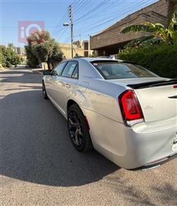 كرايسلر 300